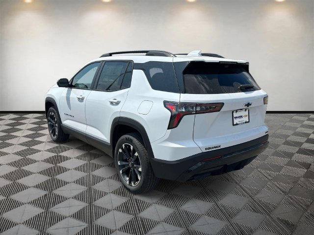 New 2027 Chevrolet Equinox RS w/ Safety and Technology Package FWD image 3