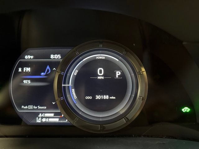 Used 2022 Lexus ES 300h F Sport w/ Accessory Package FWD image 17