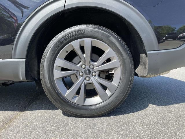 Certified 2023 Ford Explorer XLT w/ Equipment Group 202A AWD/4WD image 9