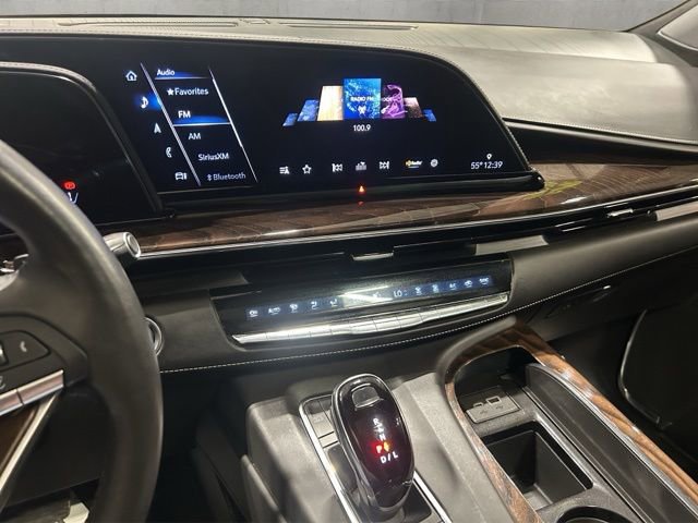 Used 2023 Cadillac Escalade Sport Platinum AWD/4WD image 16