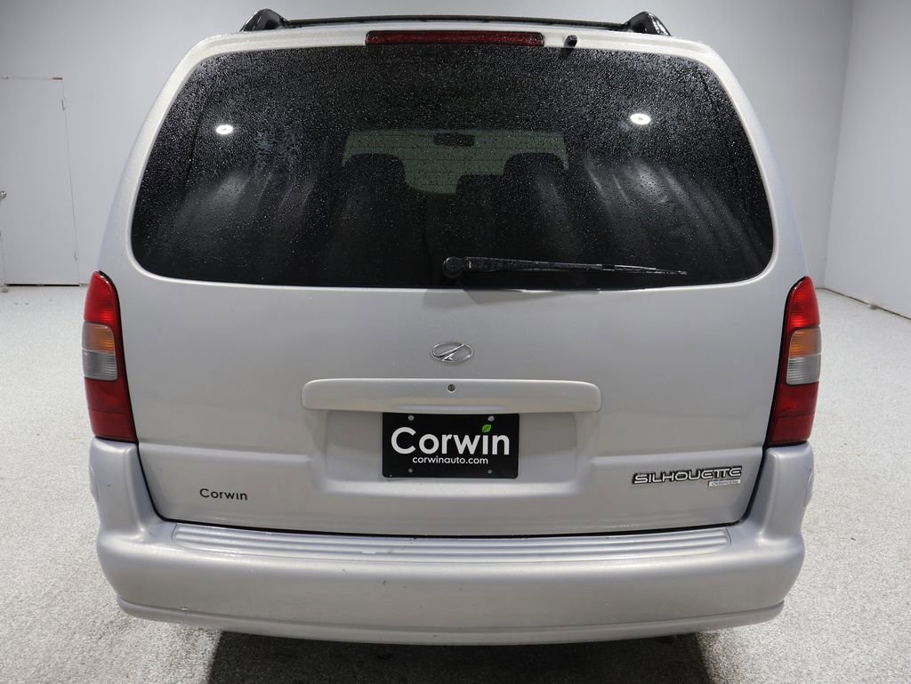 Used 2000 Oldsmobile Silhouette GL image 3