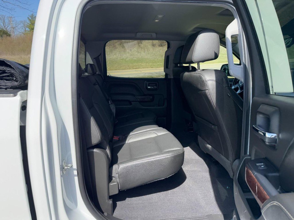 Used 2018 GMC Sierra 1500 SLT w/ SLT Premium Package image 10