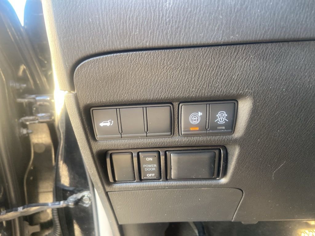 Used 2020 Nissan Armada SL w/ Premium Package image 20