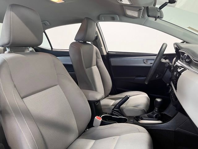 Used 2016 Toyota Corolla LE image 10