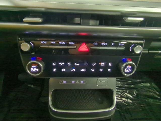 New 2026 Hyundai Ioniq 9 Limited image 25