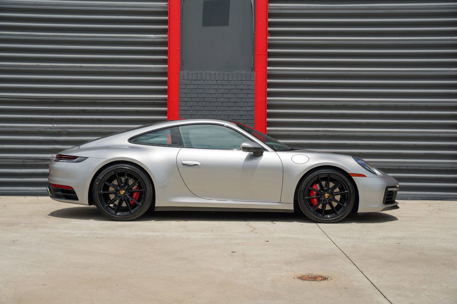 Used 2021 Porsche 911 Carrera S RWD image 2