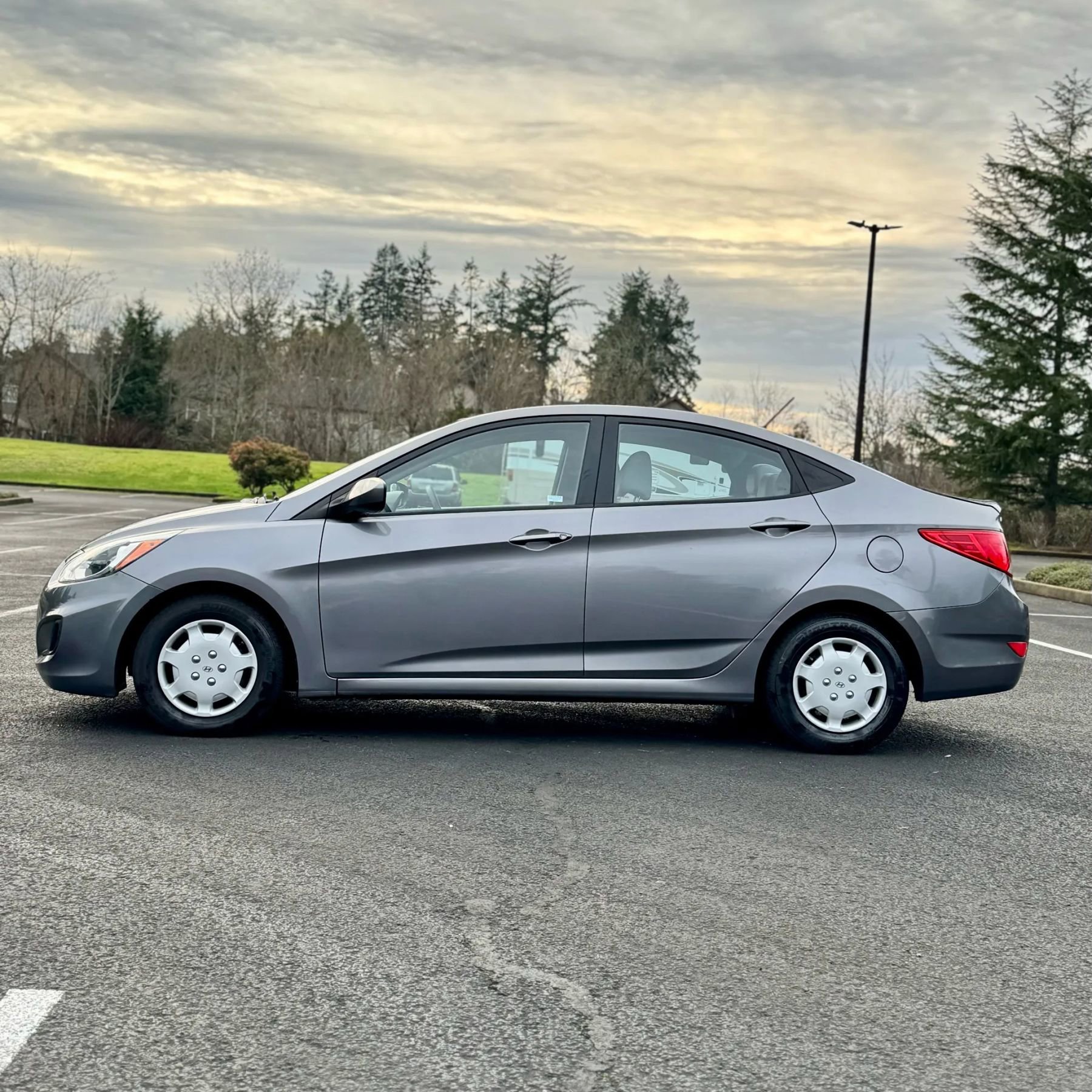 Used 2015 Hyundai Accent GLS image 4