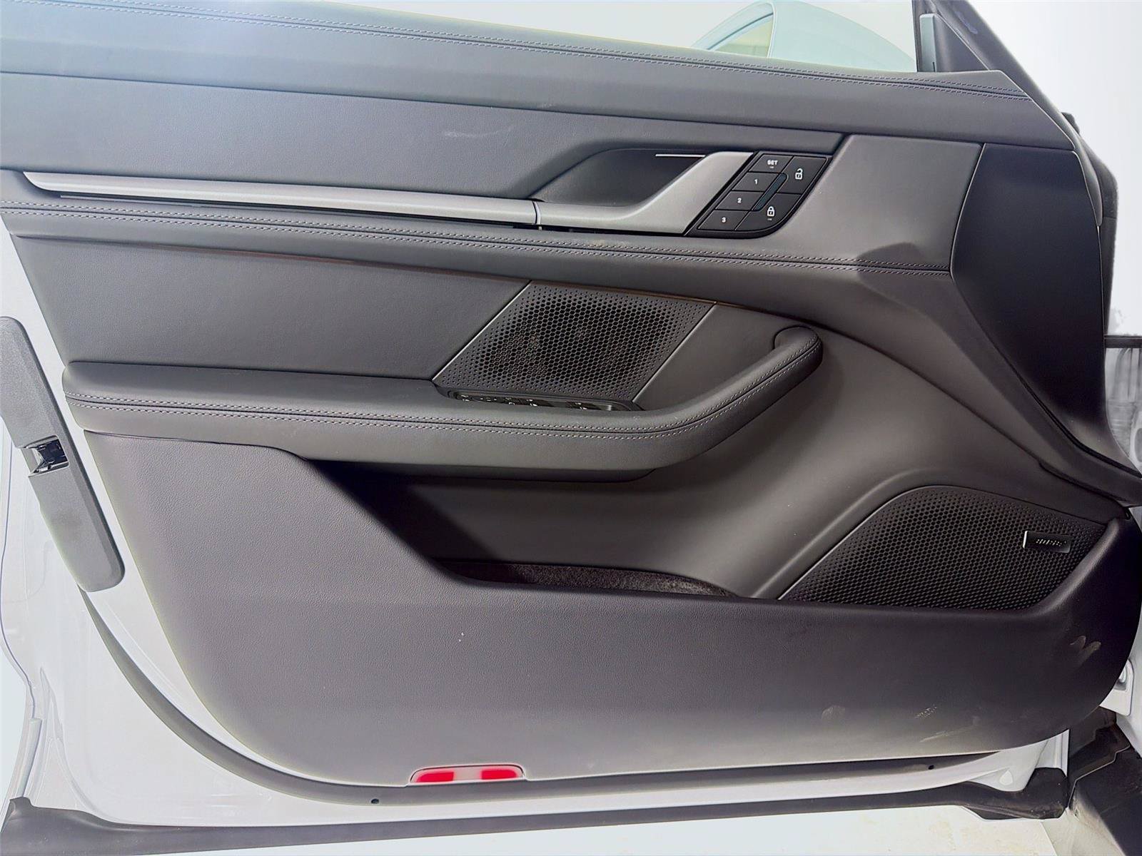 New 2025 Porsche Taycan AWD/4WD image 7