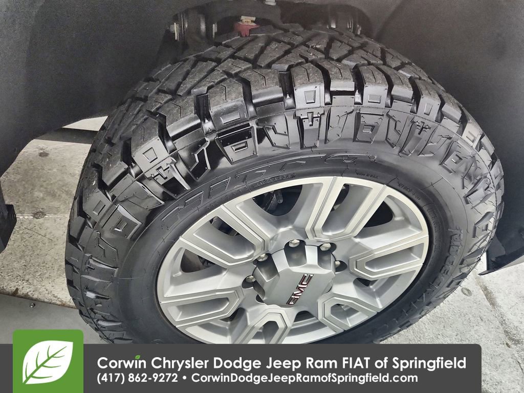 Used 2022 GMC Sierra 2500 SLT w/ SLT Convenience Package image 33