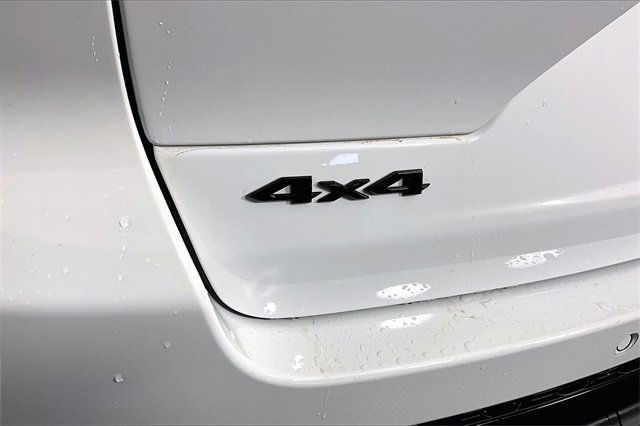 Used 2025 Jeep Grand Cherokee Altitude w/ Trailer Tow Package image 24