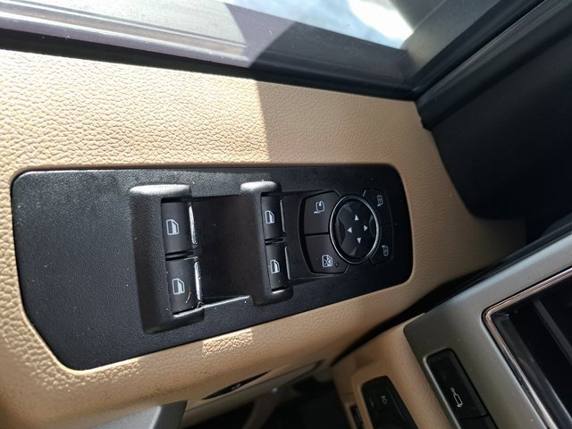 Certified 2019 Ford F150 Lariat image 21