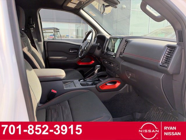 Used 2024 Nissan Frontier PRO-4X w/ Pro Convenience Package AWD/4WD image 6