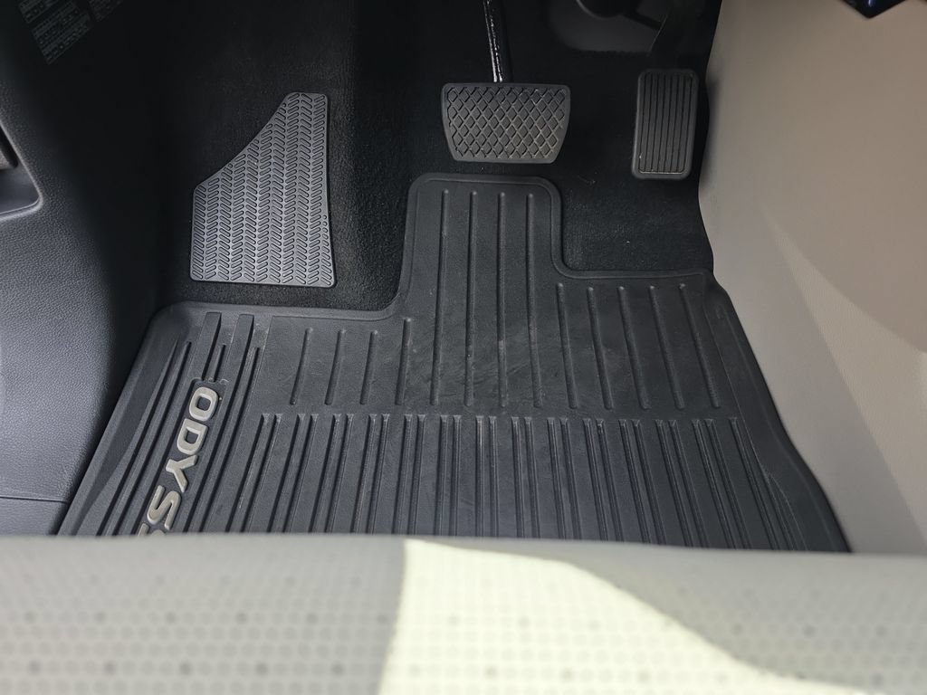 Certified 2025 Honda Odyssey Elite image 17