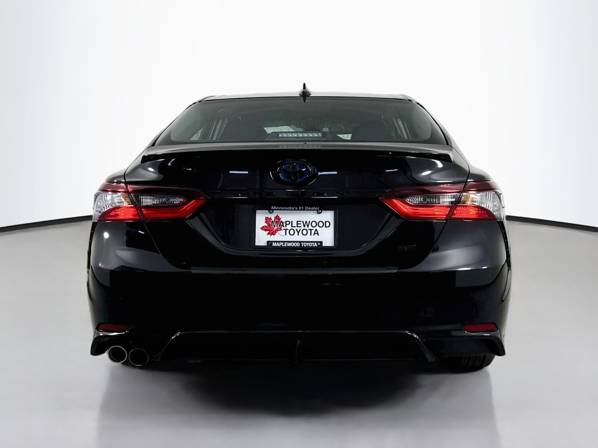 Certified 2024 Toyota Camry SE FWD image 6