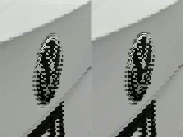 Certified 2022 Volkswagen Taos SE image 27