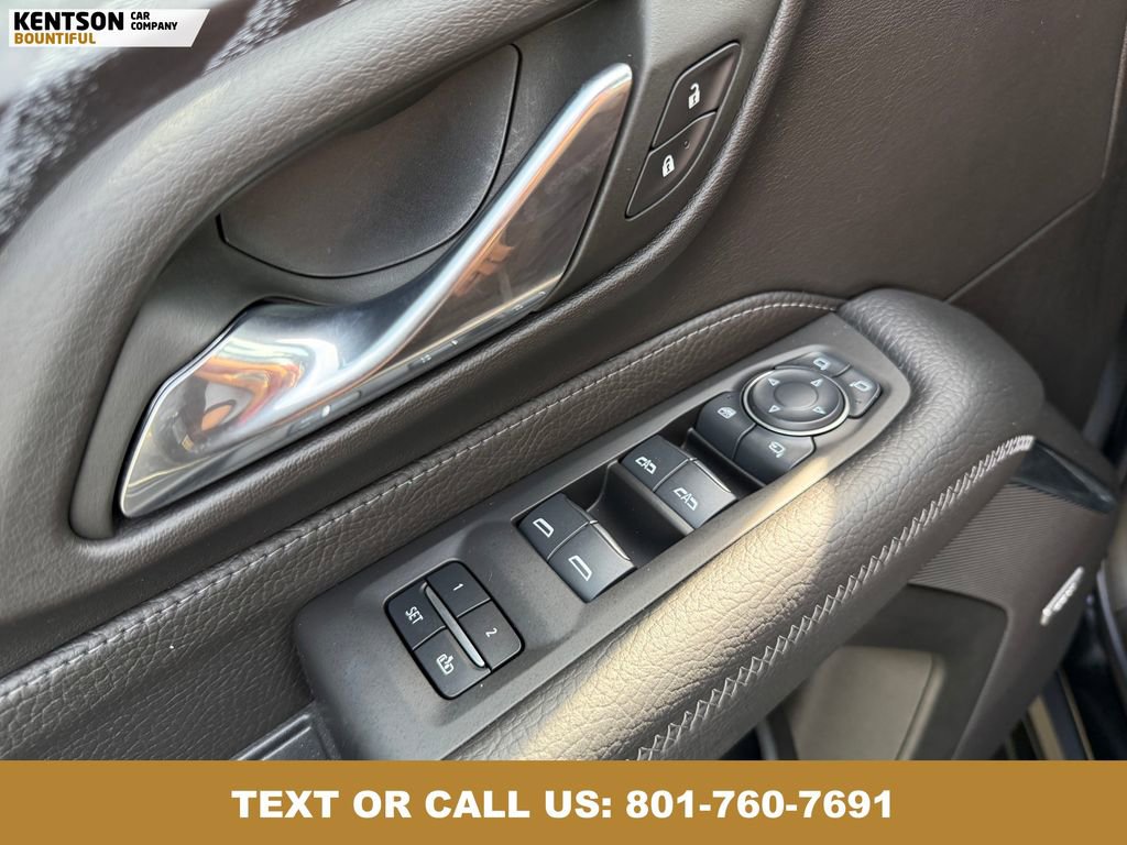 Used 2024 GMC Yukon XL Denali image 19