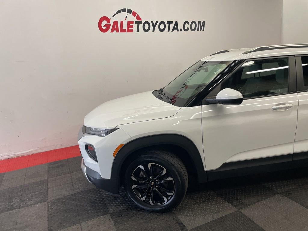 Used 2021 Chevrolet TrailBlazer LT AWD/4WD image 4