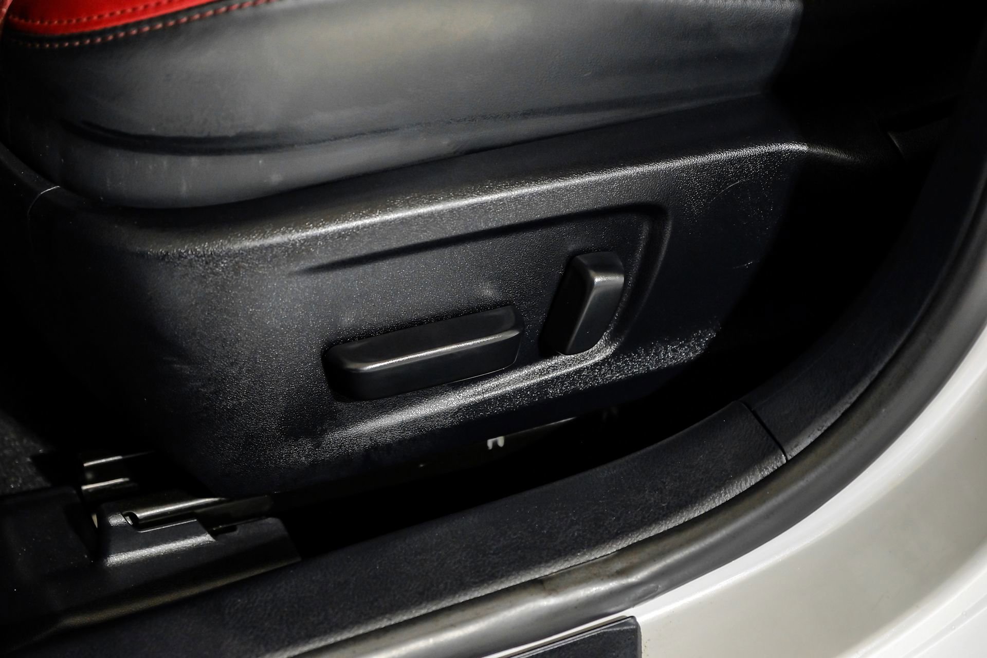 Used 2024 Lexus IS 300 w/ Comfort Package image 40