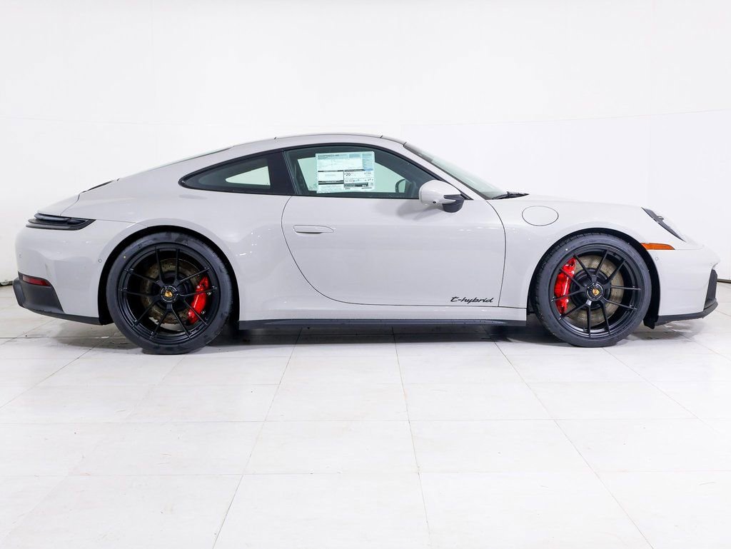 New 2026 Porsche 911 Carrera GTS image 27