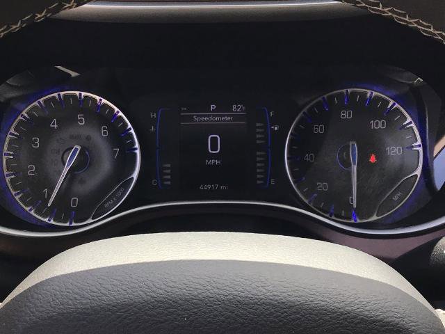 Used 2024 Chrysler Voyager LX FWD image 21