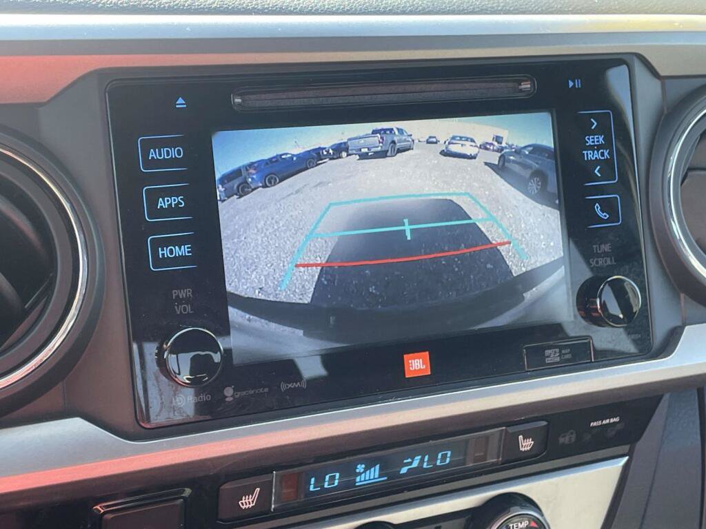 Used 2018 Toyota Tacoma Limited AWD/4WD image 24