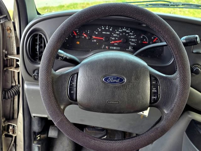 Used 2007 Ford E-350 and Econoline 350 Super Duty image 12
