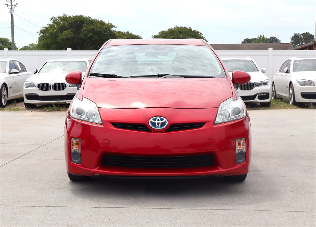 Used 2010 Toyota Prius Three FWD image 2