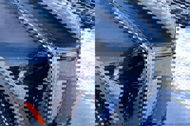 Used 2024 Cadillac XT4 Luxury image 27