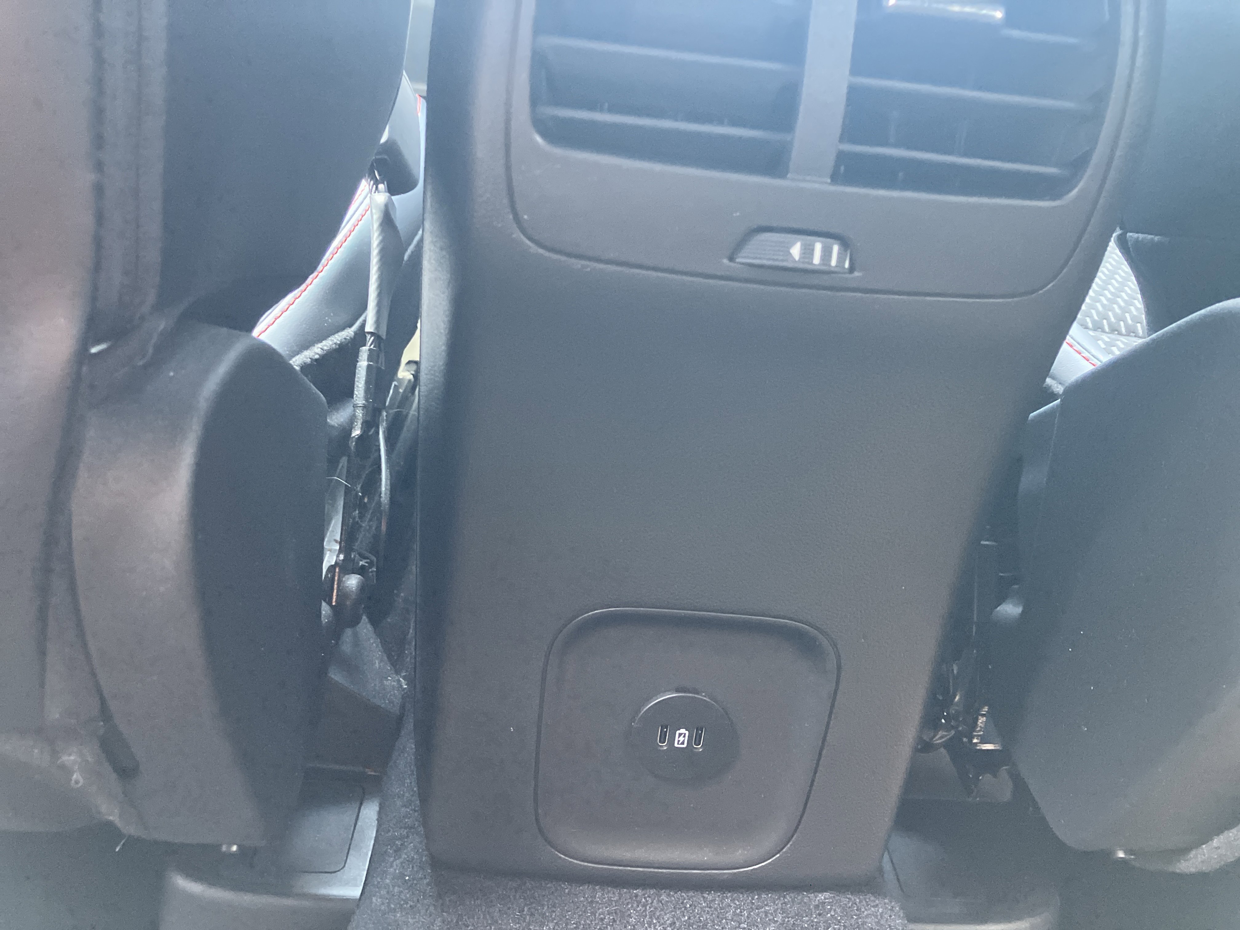 Used 2024 Ford Escape ST-Line w/ Tech Pack #1 image 18