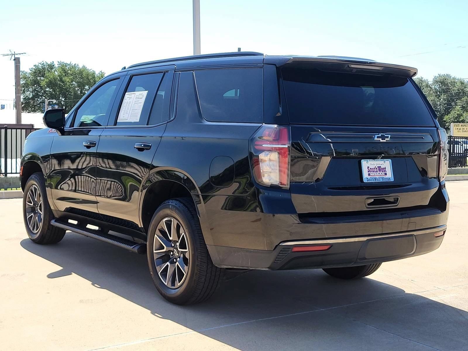 Used 2021 Chevrolet Tahoe Z71 w/ Rear Media and Nav Package AWD/4WD image 8