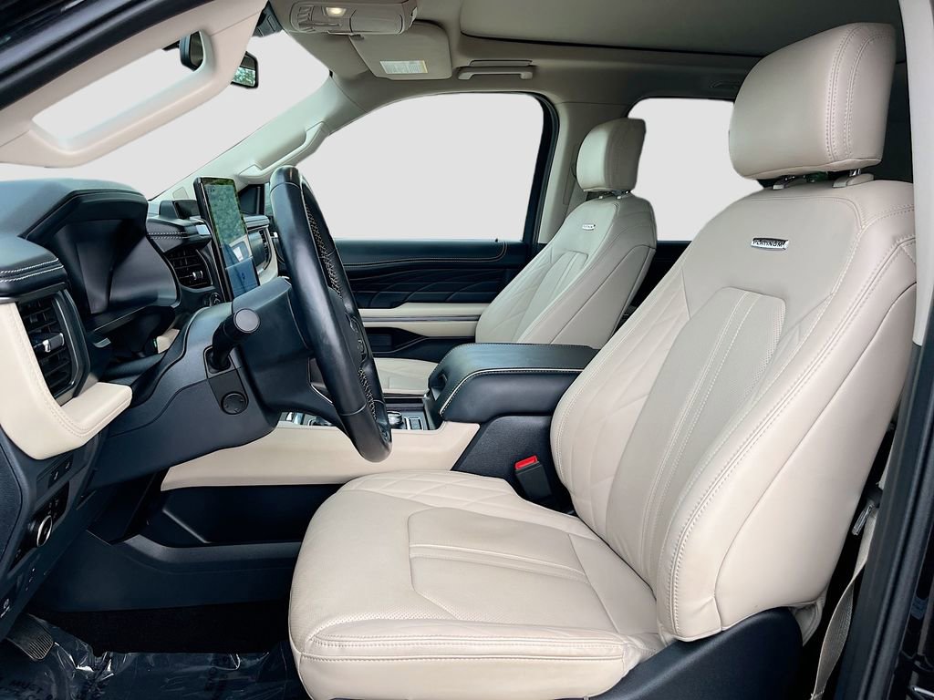 Used 2023 Ford Expedition Platinum image 21