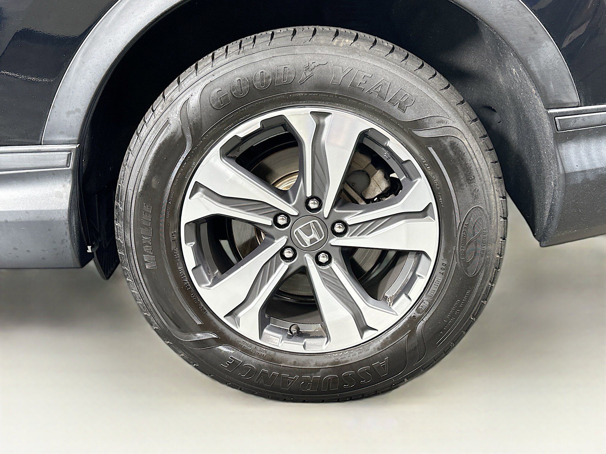 Used 2019 Honda CR-V LX image 11