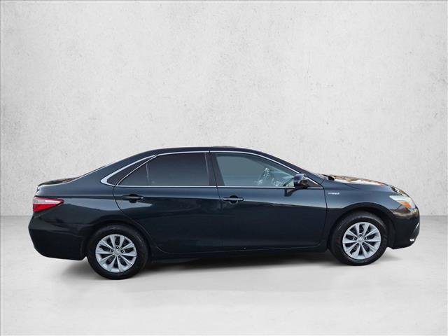 Used 2016 Toyota Camry LE FWD image 4