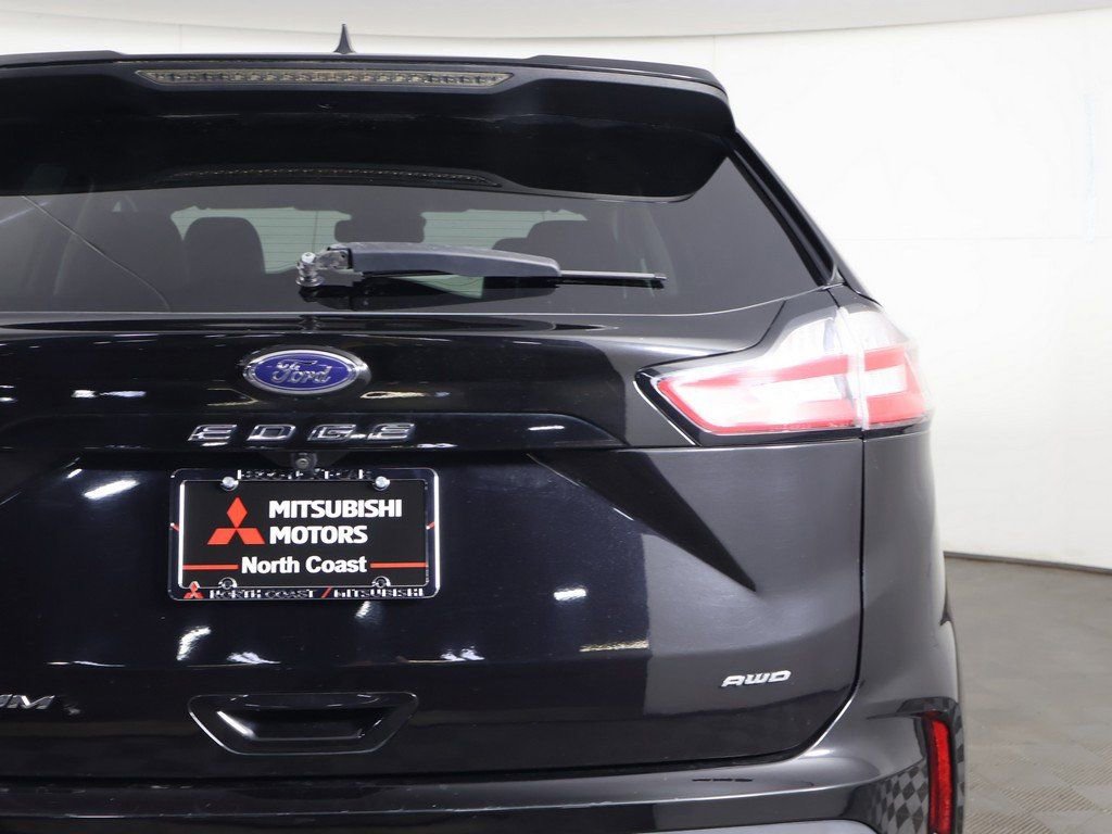 Used 2022 Ford Edge Titanium image 14