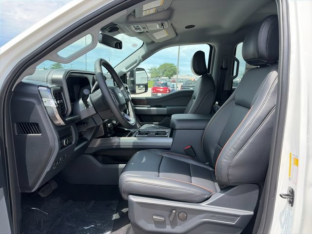 New 2026 Ford F350 Lariat w/ Tremor Off-Road Package AWD/4WD image 10