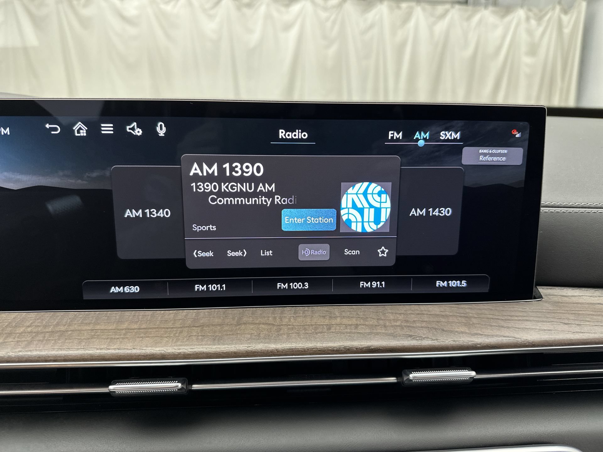 Certified 2026 Genesis GV80 2.5T Prestige AWD/4WD image 16