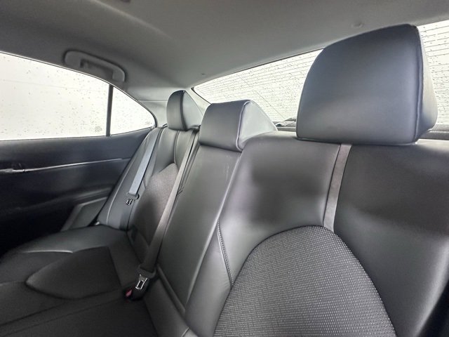 Used 2023 Toyota Camry XLE image 17