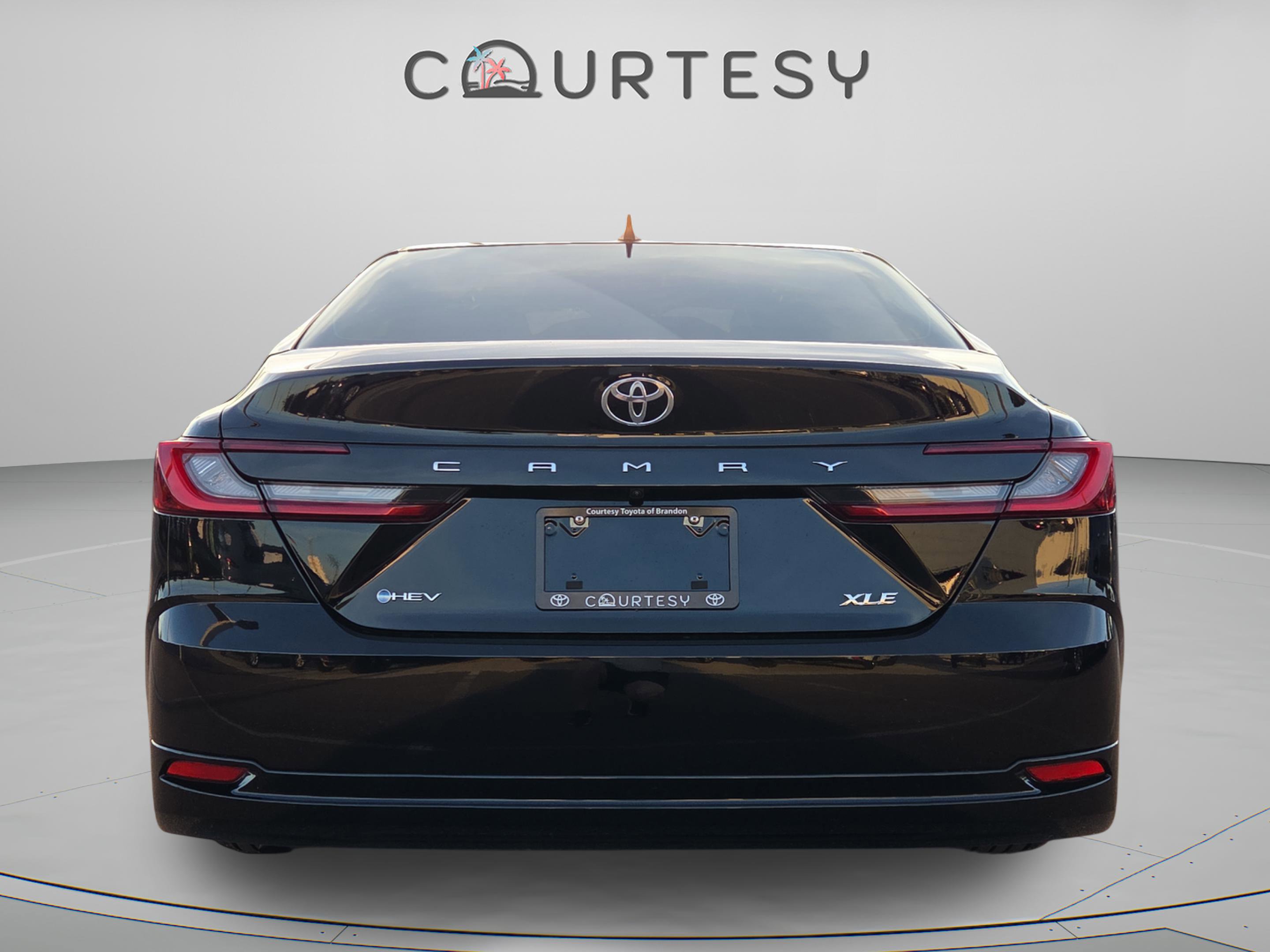 Certified 2025 Toyota Camry XLE image 5