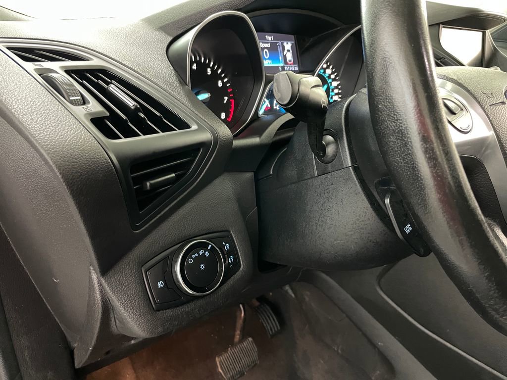 Used 2014 Ford Escape SE w/ Leather Comfort Package AWD/4WD image 25