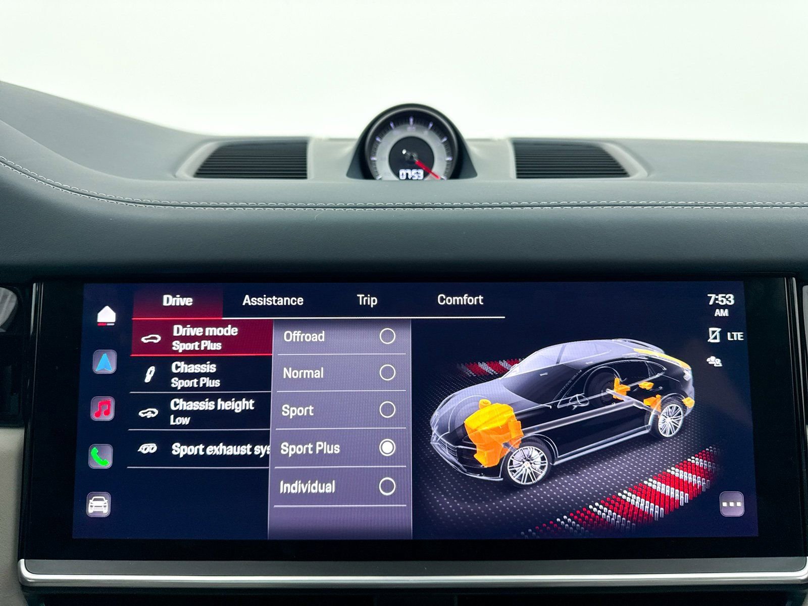 Used 2022 Porsche Cayenne Turbo image 13