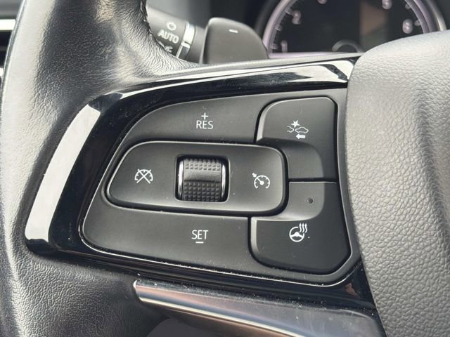 Used 2023 Buick Enclave Essence w/ Experience Buick Package FWD image 32