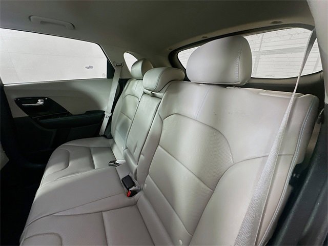 Used 2021 Kia Niro Touring image 25