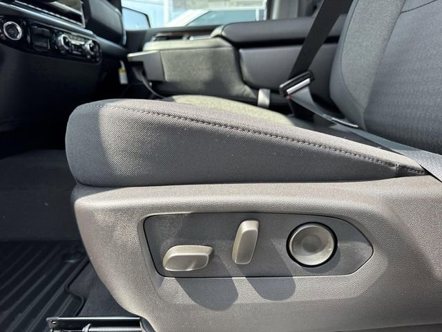 New 2026 GMC Sierra 1500 Elevation image 12