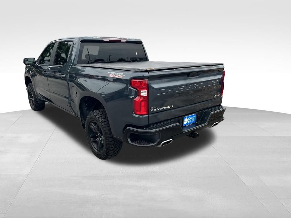 Used 2020 Chevrolet Silverado 1500 Custom Trail Boss w/ Custom Convenience Package AWD/4WD image 4