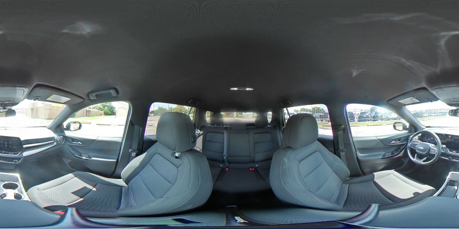 Used 2025 Chevrolet Equinox LT AWD/4WD image 39