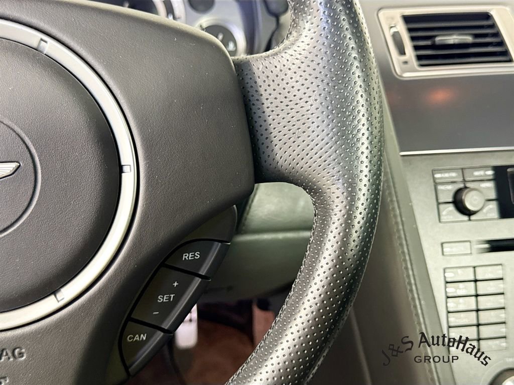 Used 2008 Aston Martin V8 Vantage Coupe RWD image 14