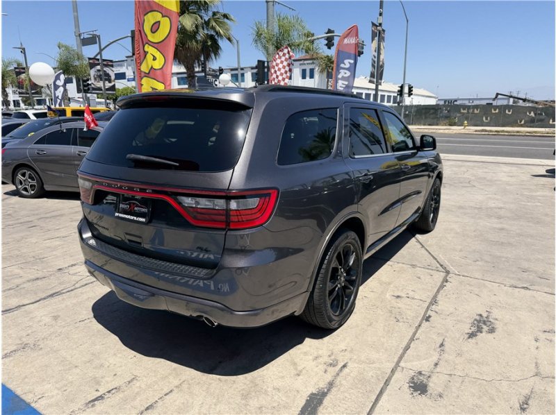 Used 2020 Dodge Durango R/T w/ Blacktop Package RWD image 6