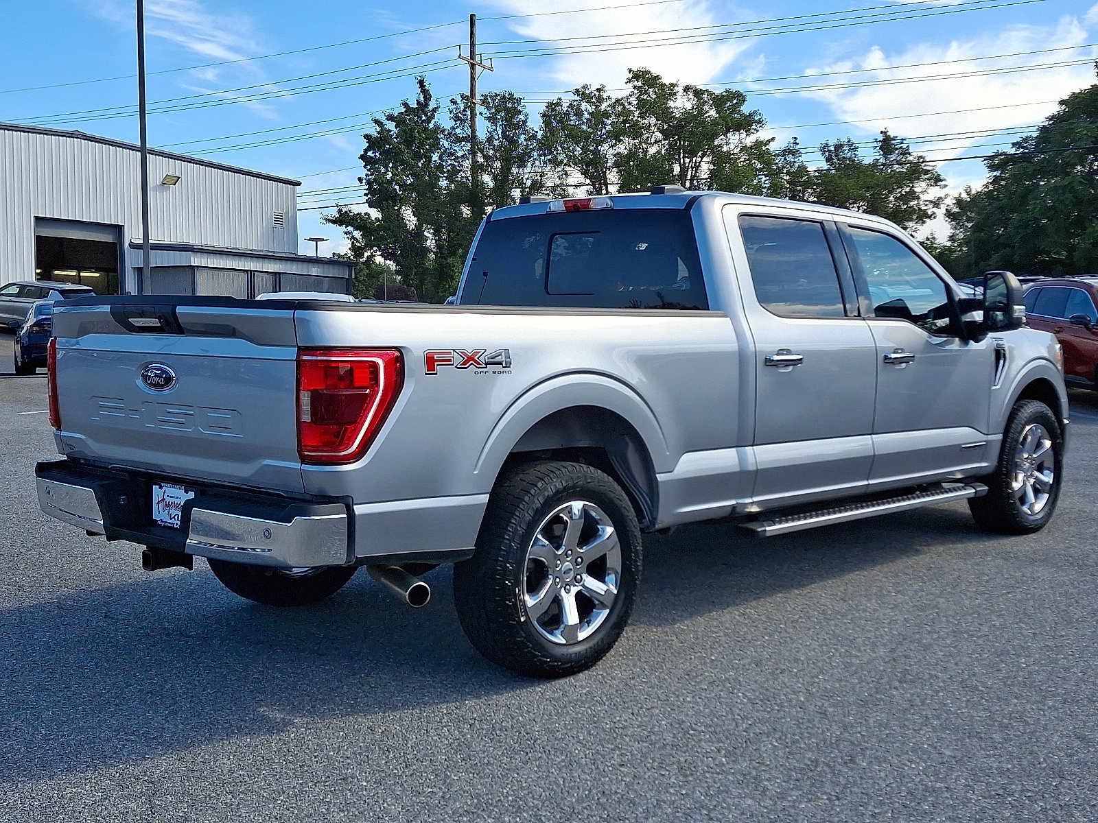 Used 2022 Ford F150 XLT w/ Equipment Group 301A Mid image 6