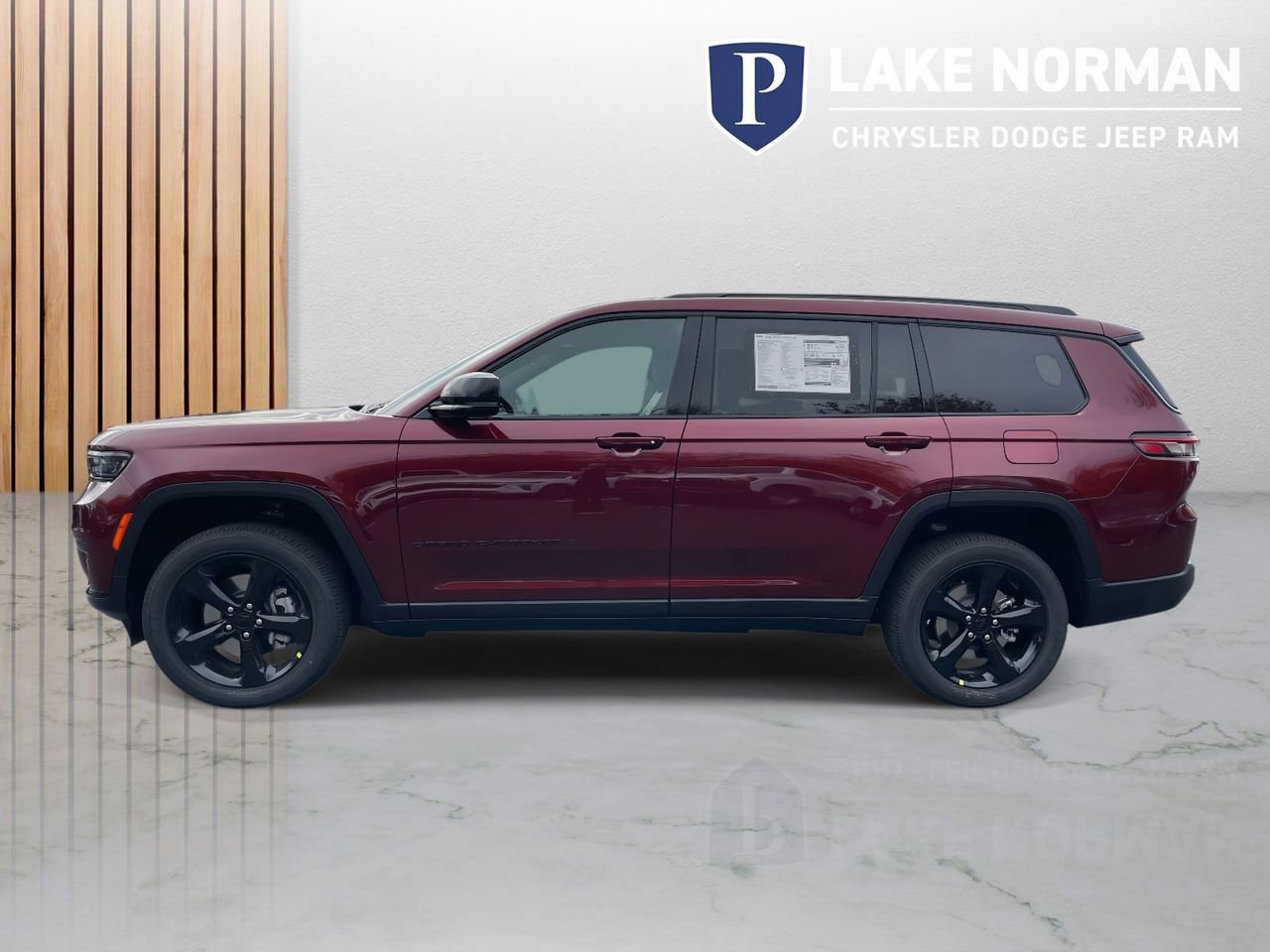 New 2025 Jeep Grand Cherokee L Altitude image 6