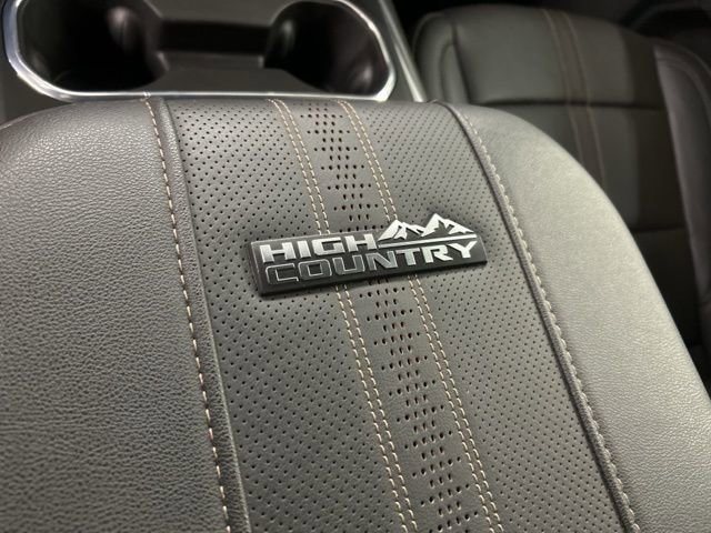 Used 2024 Chevrolet Silverado 3500 High Country w/ High Country Premium Package image 21